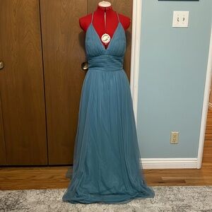Ámsale ‘Astrid’ Tulle Empire Waist Halter Gown